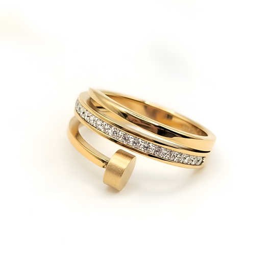 DIAMOND NAIL RING