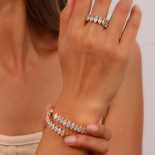 Anastasia cuff - Stainless Steel