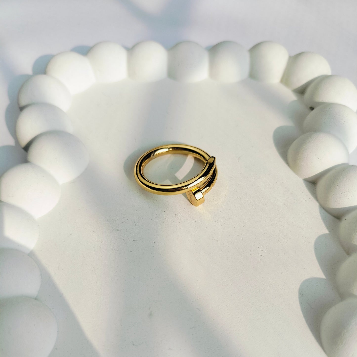 NAIL RING