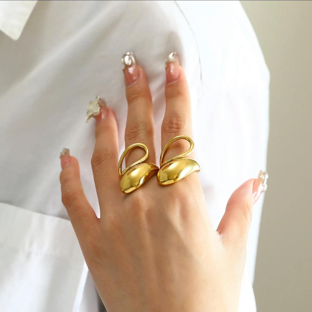 DECIXDE CHUNCY RING