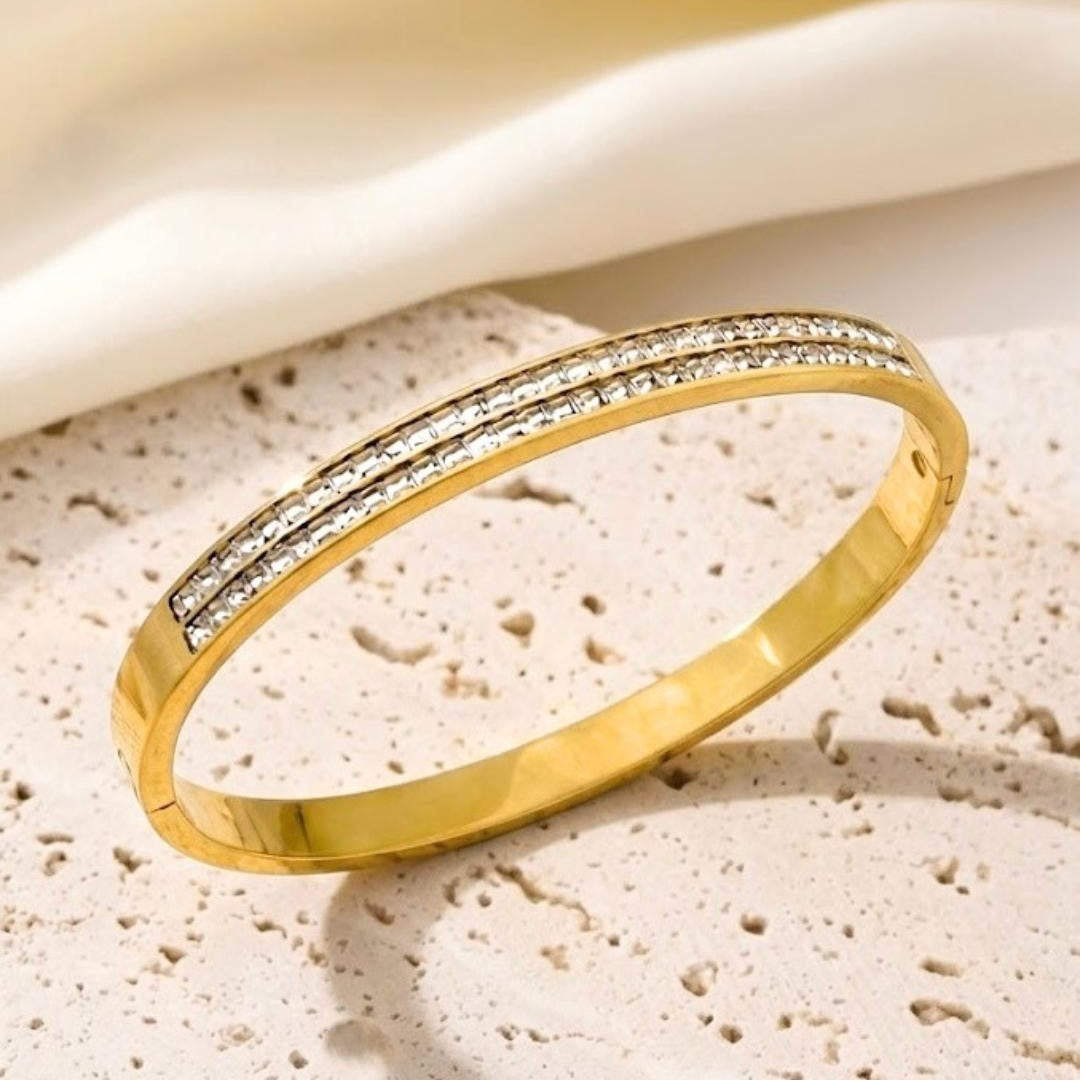 Two-Layer Diamond Engraved Bangle