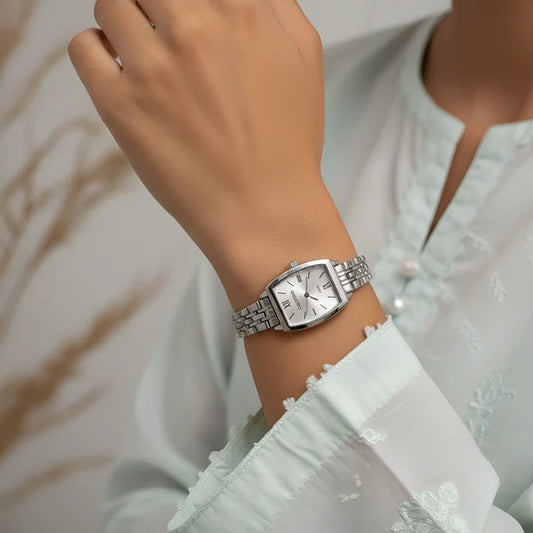 Vintage Style Silver Mesh Bracelet Watch