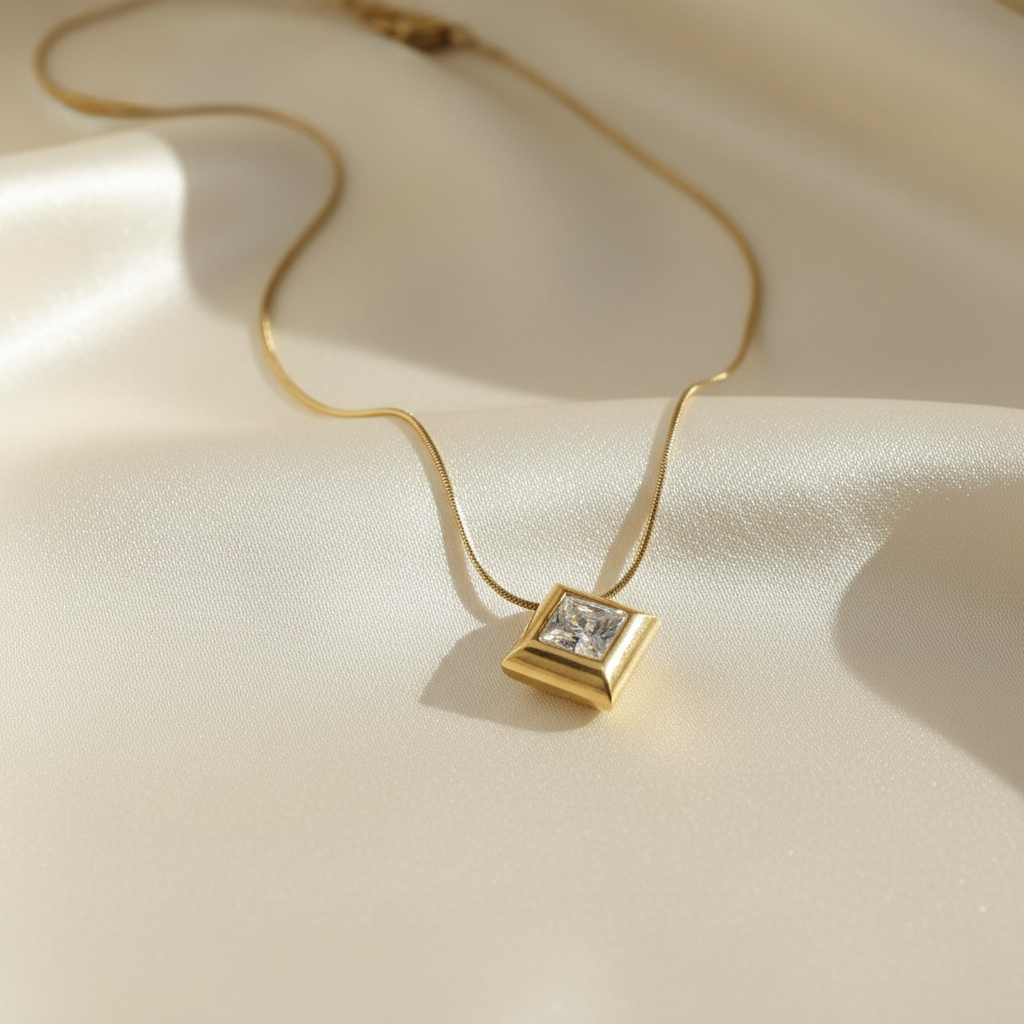 Diamond Bazel Pendant