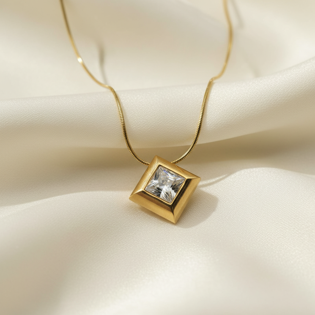 Diamond Bazel Pendant